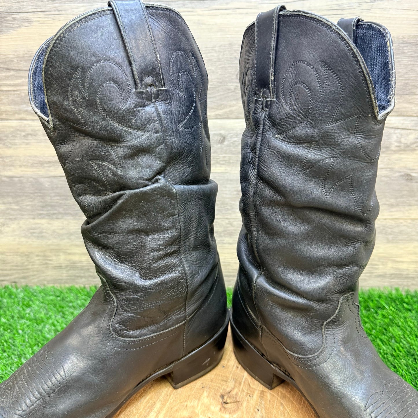 Durango Men - Size 9.5D - Black Leather Cowboy Boots SW549