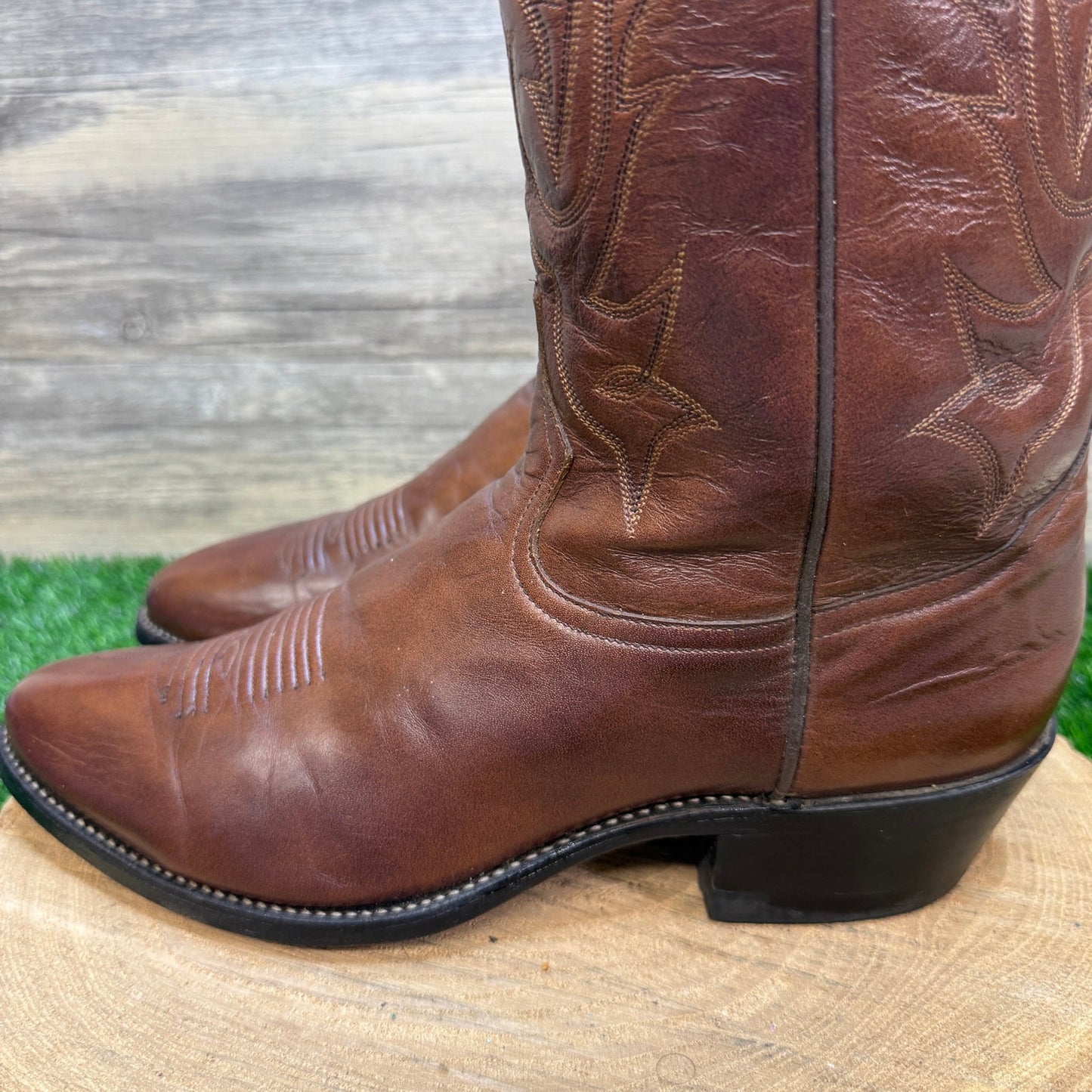 Tony Lama Men - Size 11D - Brown Western Cowboy Boots Style VM2989