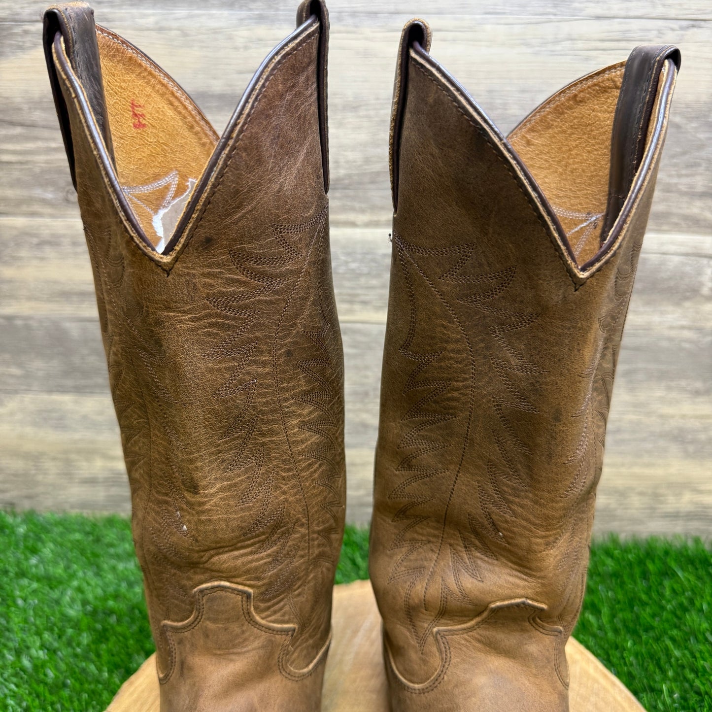 Justin Women - Size 8B - Brown Apache Cowboy Boots Style L4934