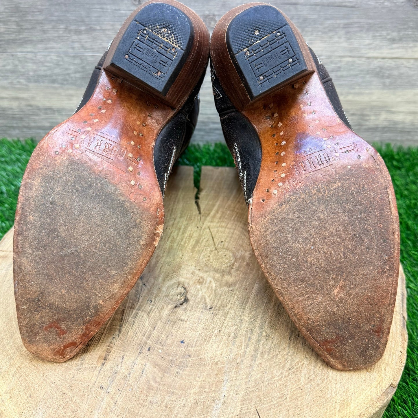 Corral Women - Size 7M - Brown Fleur De Lis Wings Cowboy Boots R2549