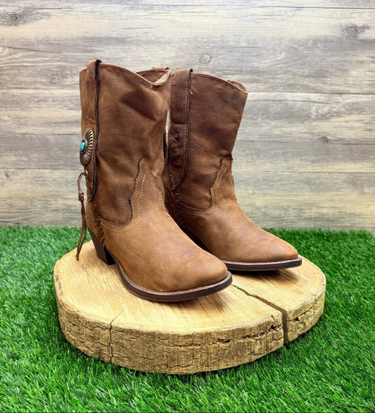 Sugar Women - Size 7.5M - Brown Native Design Faux Leather Boots 427404