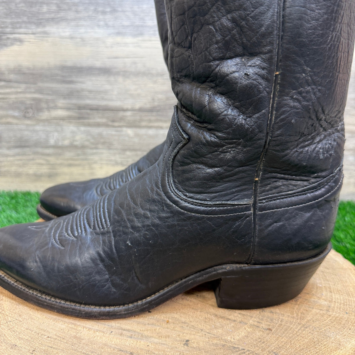 Justin Men - Size 8.5D - Vintage Black Bull Shoulder Western Cowboy Boots V5460