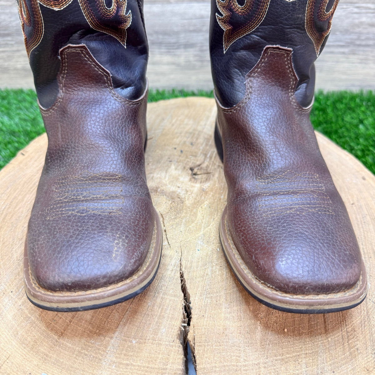Austin Trading Co Youth - Size 2 - Brown / Black Square Cowboy Boots