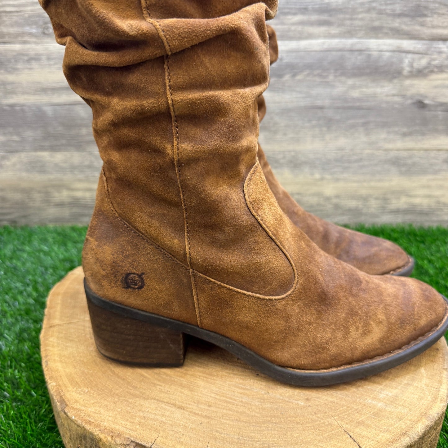 Born Women - Size 9M - Brown Suede Slouch Tall Boots Style CQG17