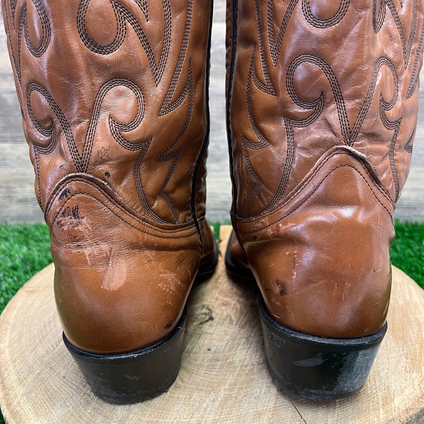 Acme Men - Size 10.5D - Vintage Cognac Faux Leather Cowboy Boots Style 604
