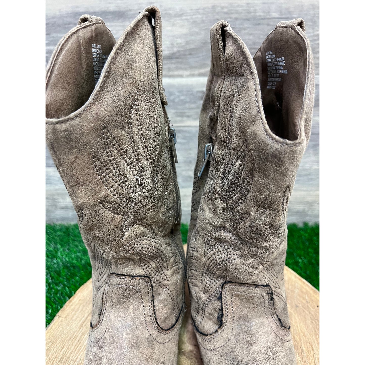 Sonoma Youth - Size 3M - Beige Soft Faux Leather Cowboy Boots Style 73277