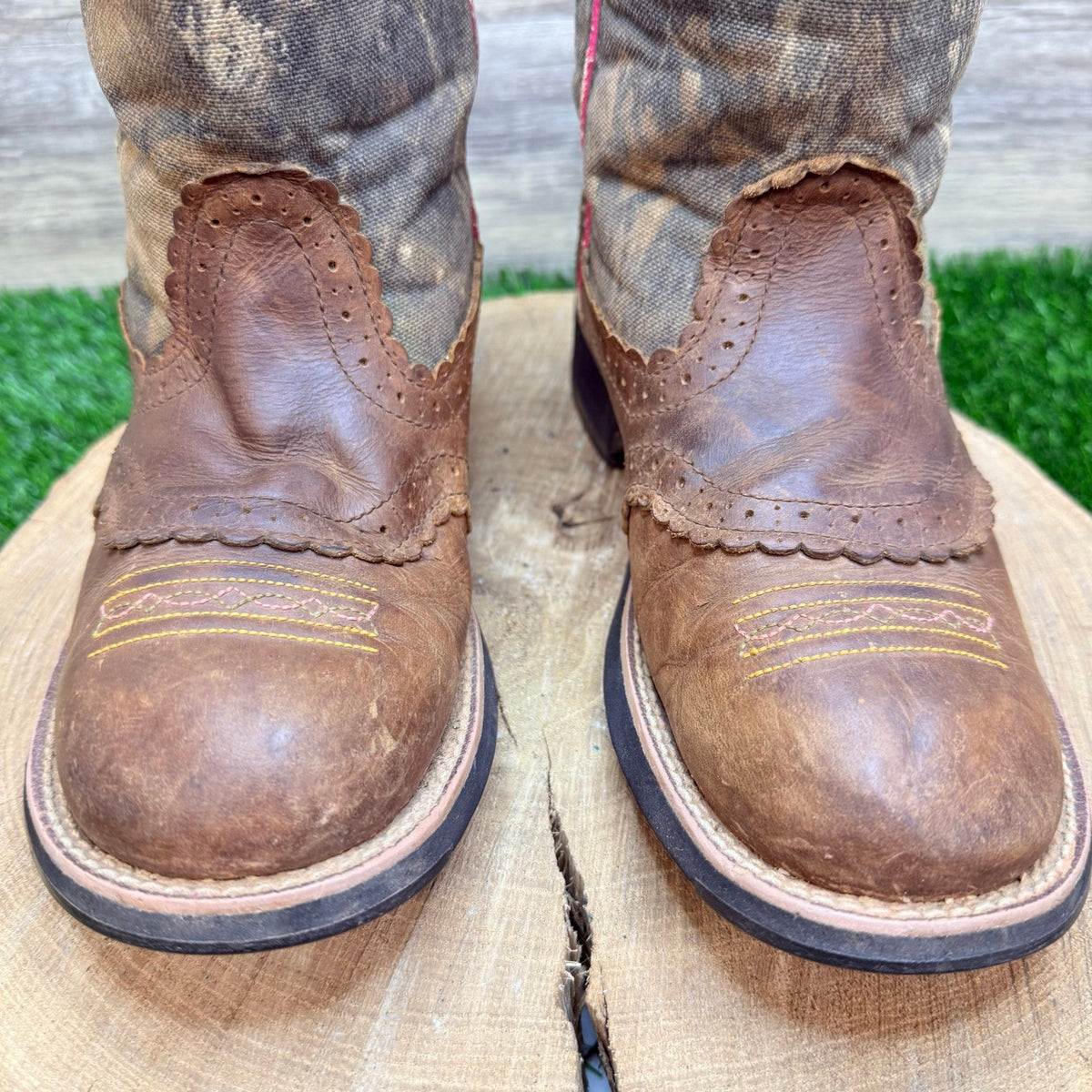 Ariat Women - Size 8.5B - Brown / Camo Western Cowboy Boots 10006854