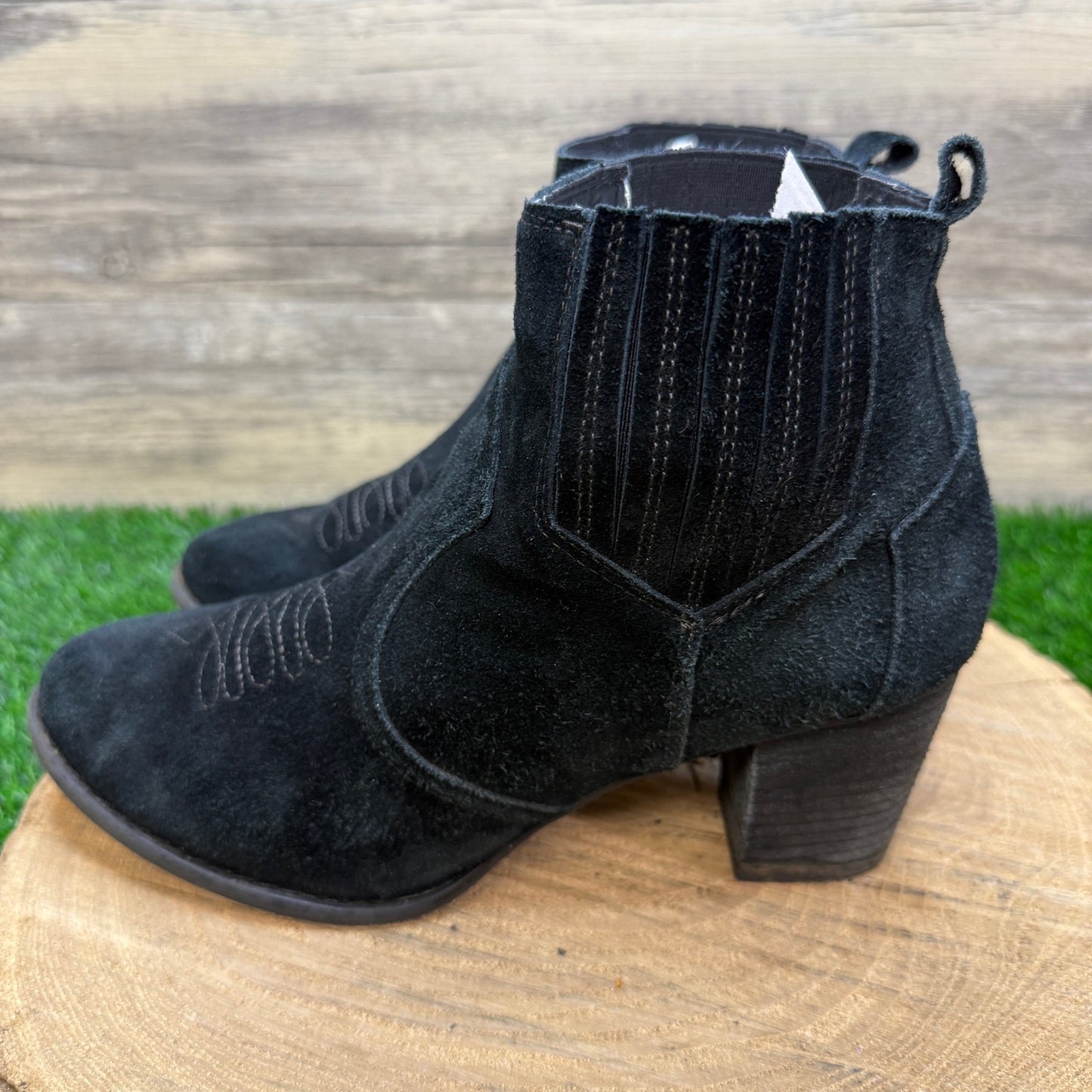 Fortini Women - Size 9 - Black Suede Heeled Ankle Boots Style Chesney