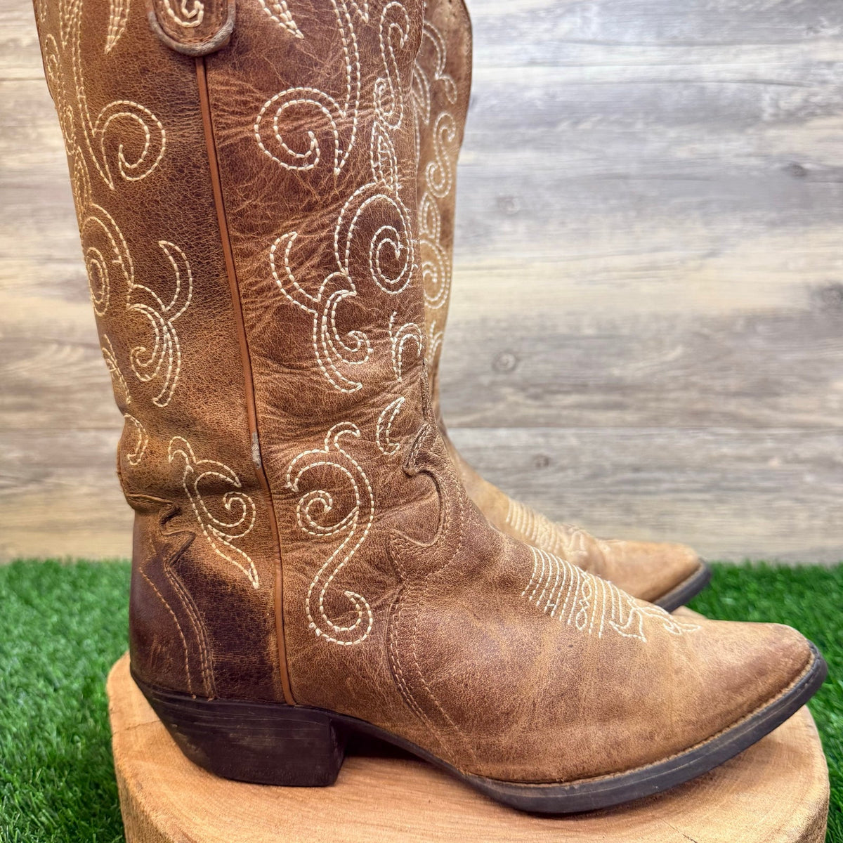 Justin Women - Size 8.5B - Brown Puma Western Cowboy Boots L2703
