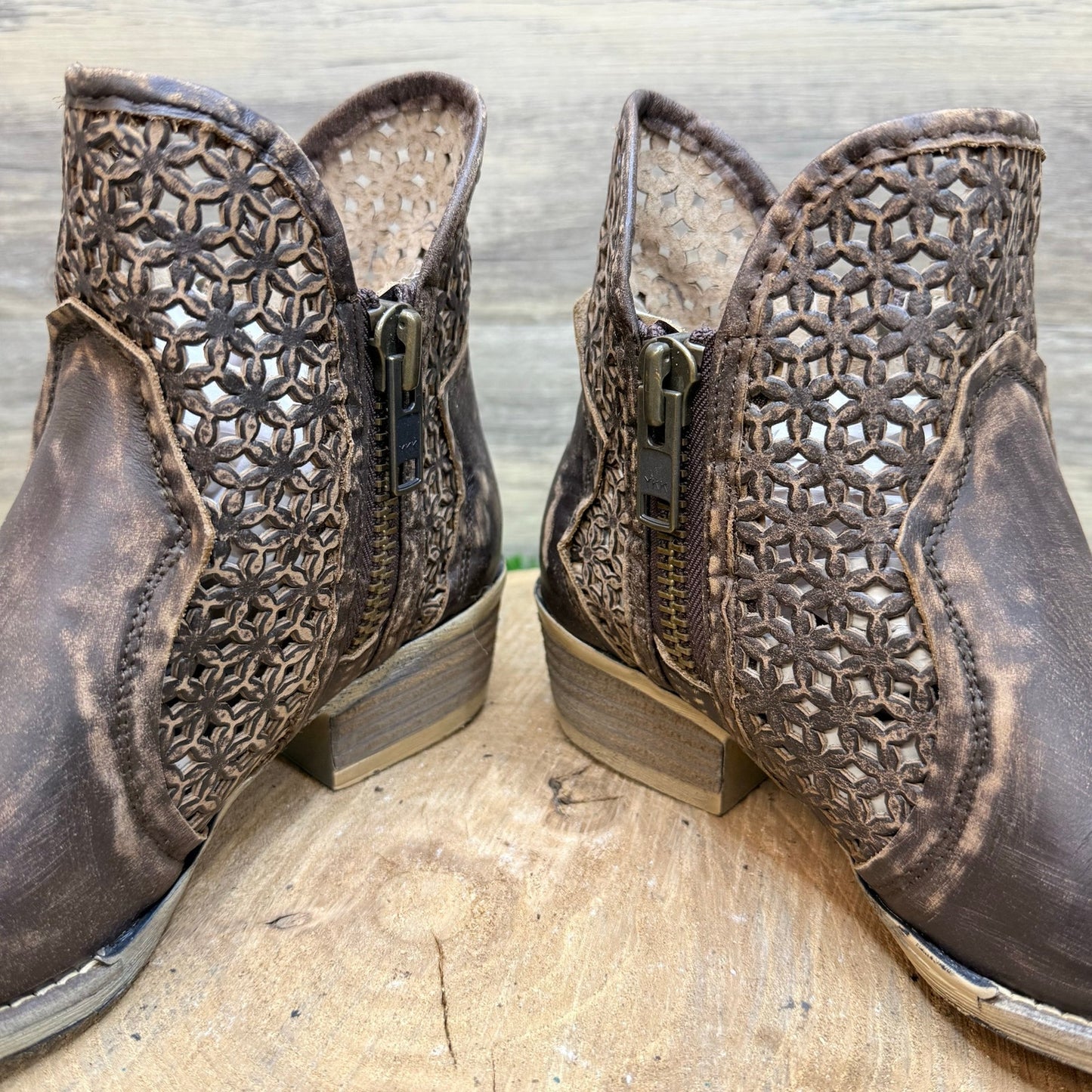 Circle G Women - Size 6.5 - Distressed Brown Cutout Ankle Boots Q5019