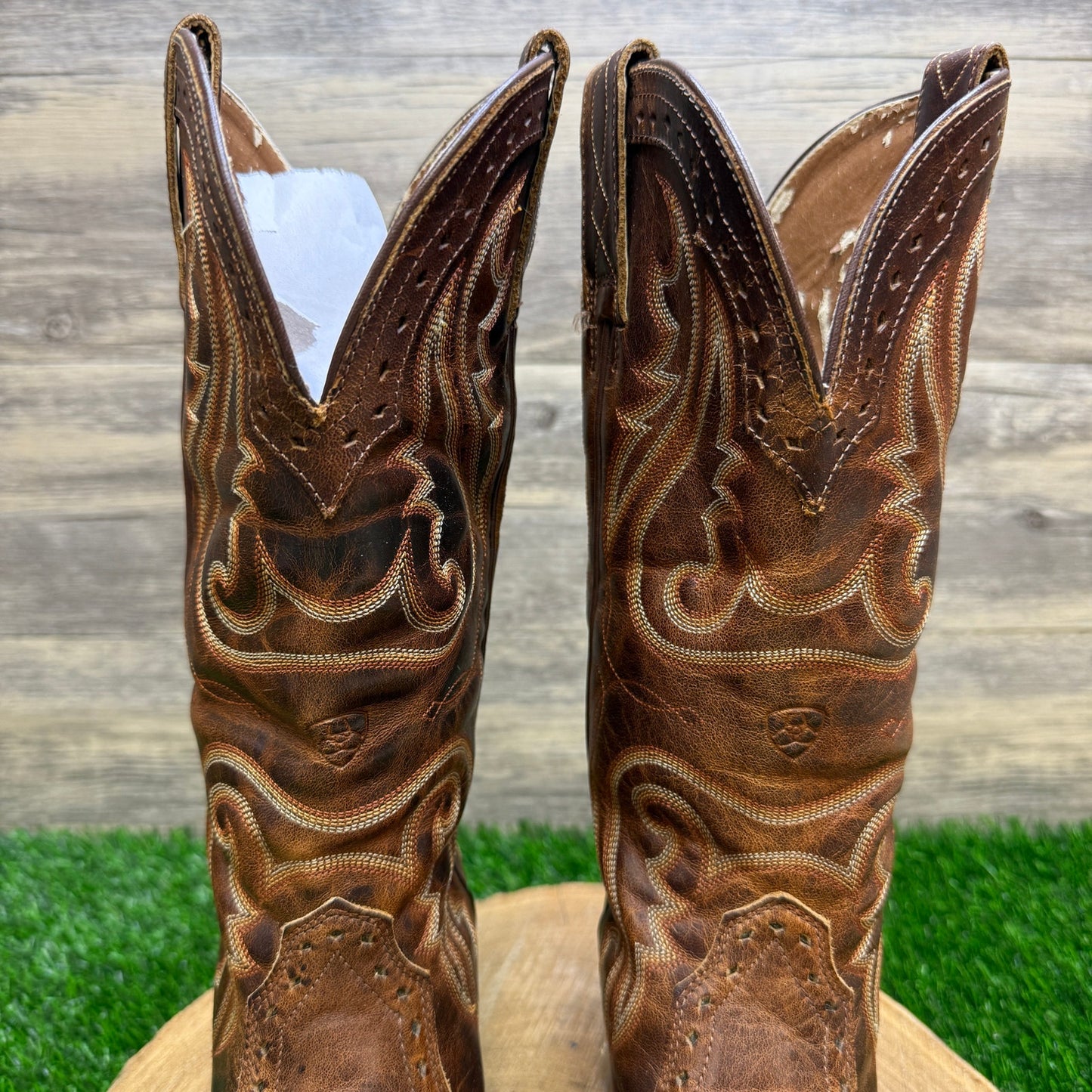 Ariat Women - Size 6B - Brown Heritage Snip Toe Cowboy Boots Style 10005908