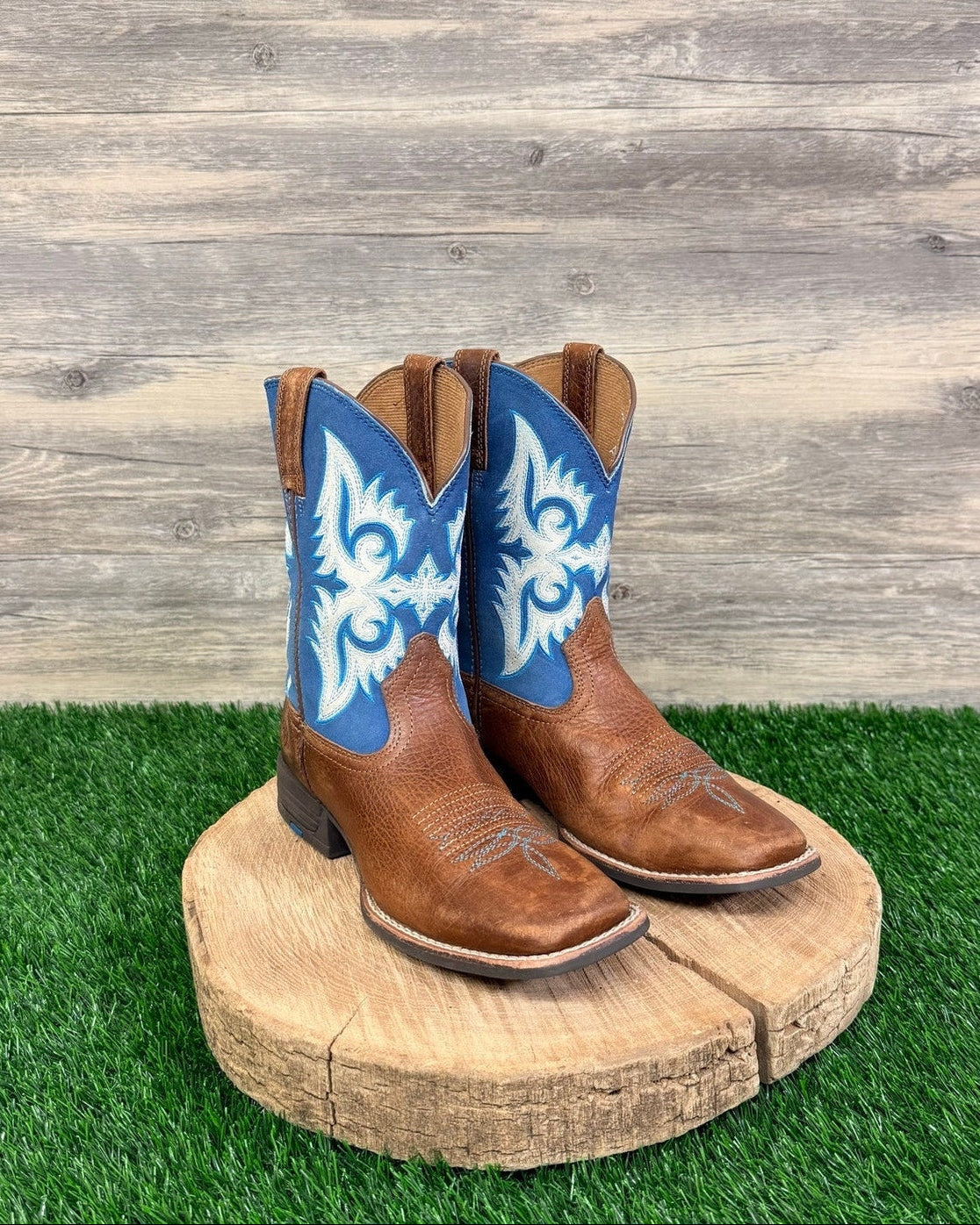 Ariat Youth - Size 4 - Brown / Blue Square Toe Western Cowboy Boots 10042597