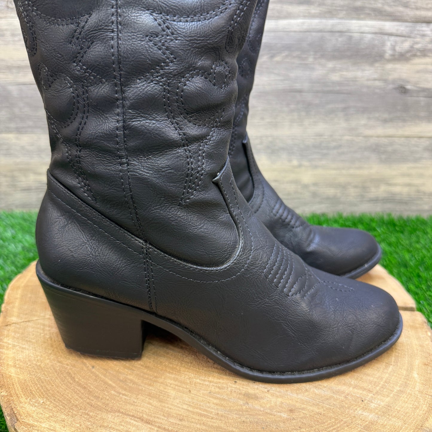 Charles Albert Women - Size 7 - Black Faux Leather Cowboy Boots