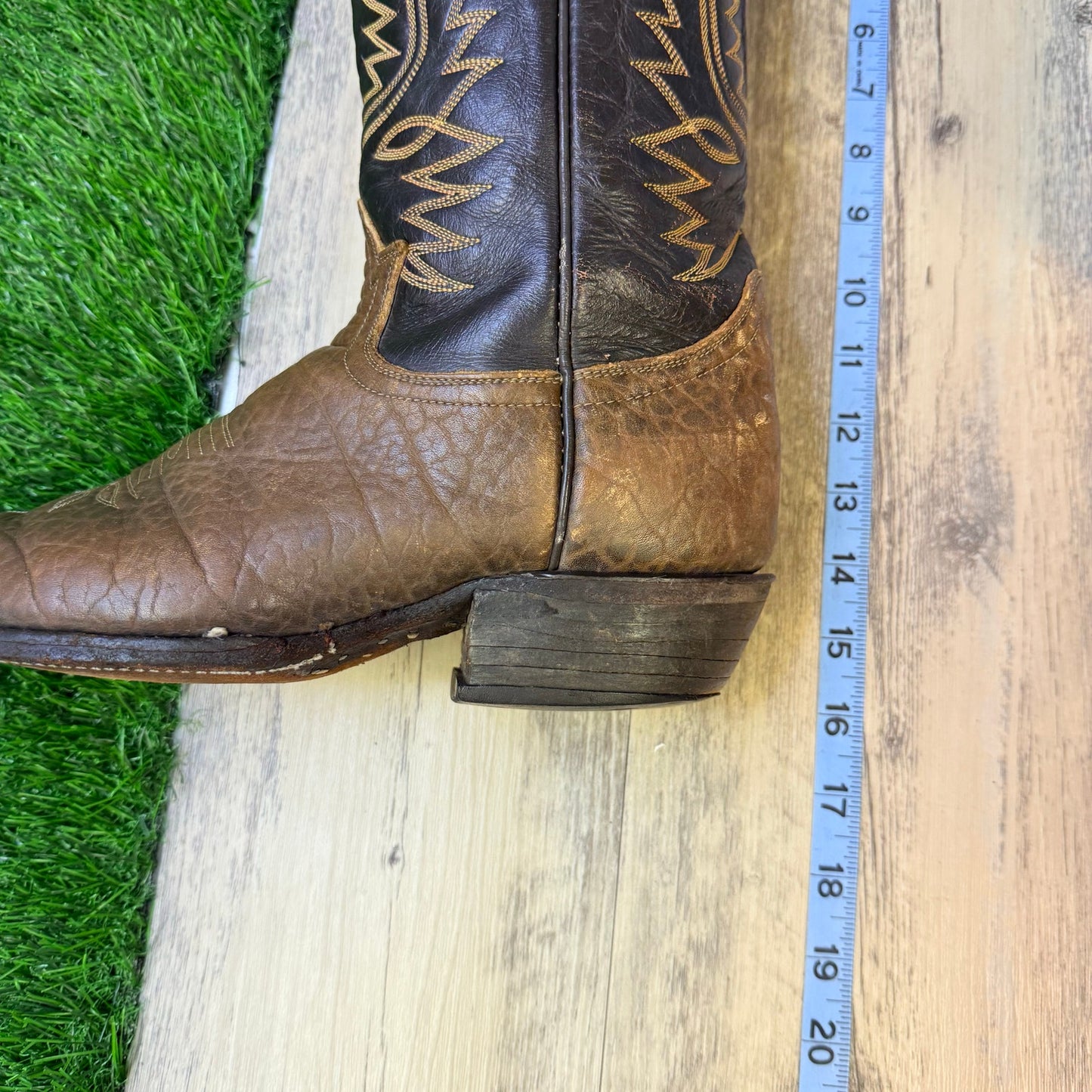 Tony Lama Men - Size 9D -  Vintage Brown  / Black Cowboy Boots 6442