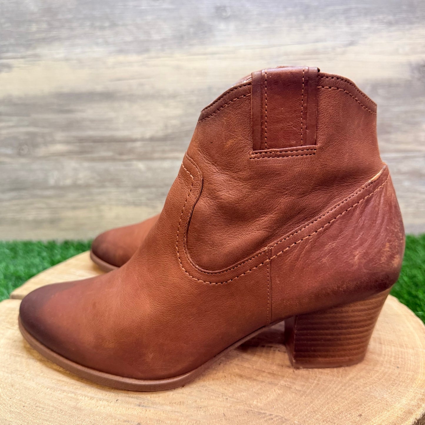 Zodiac Women - Size 9M - Tan Ankle Boots Kela