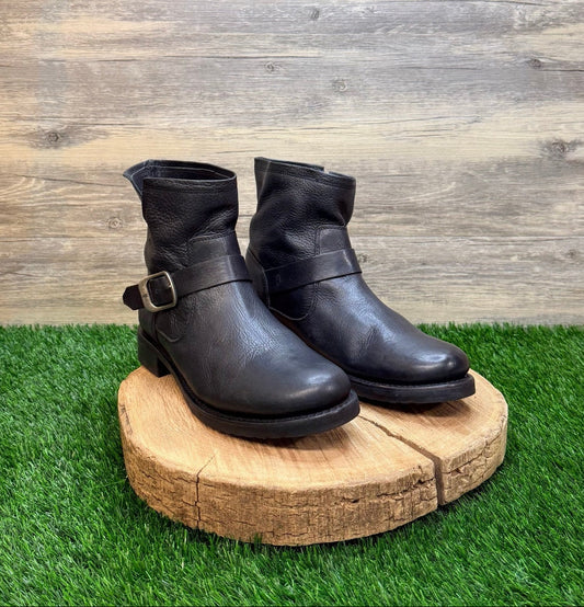 Frye Women - Size 11B - Black Veronica Buckle Ankle Boots 3470543