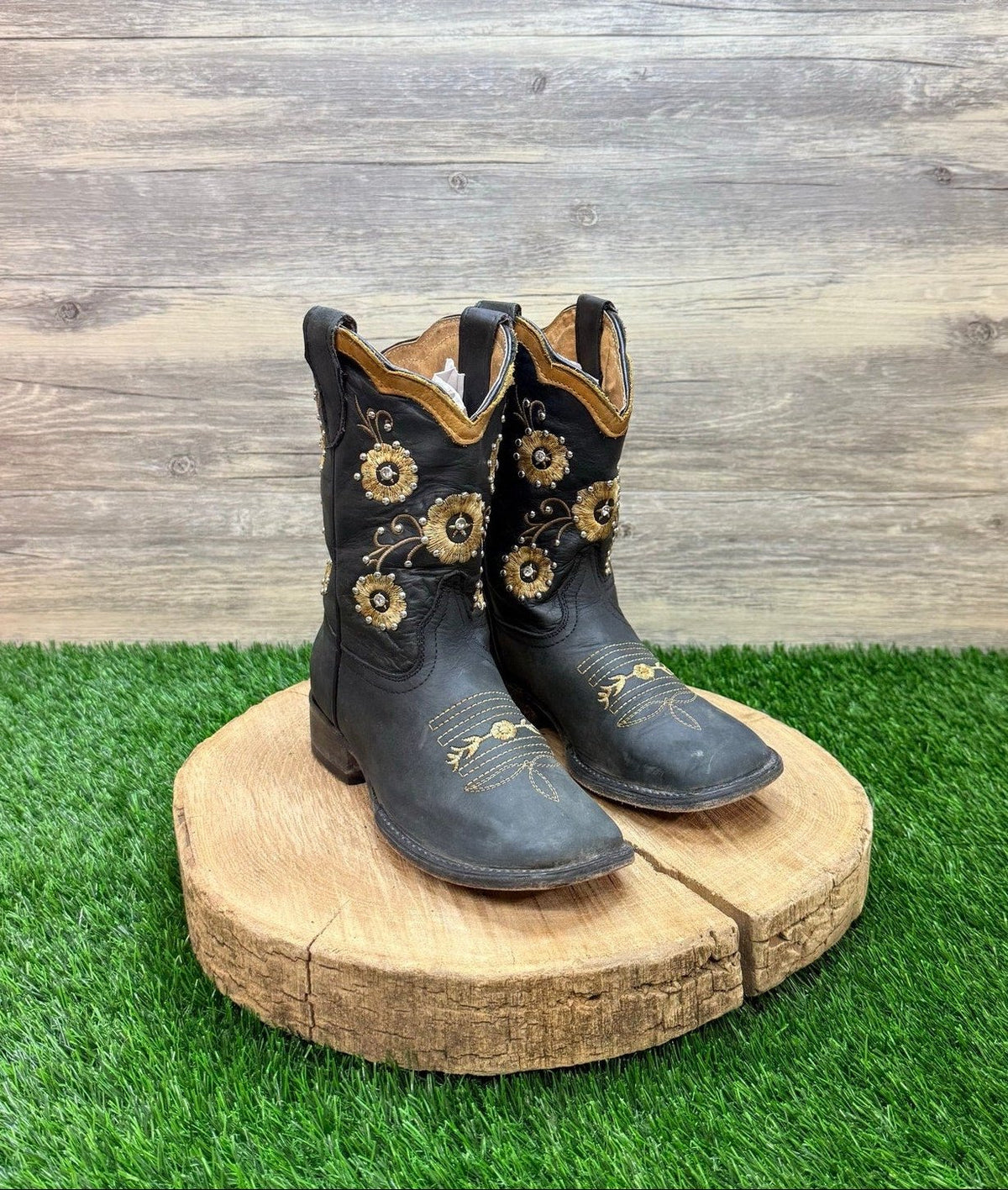 Cerrito Youth - Size 1 - Black / Tan Jeweled Flowers Cowboy Boots 2309