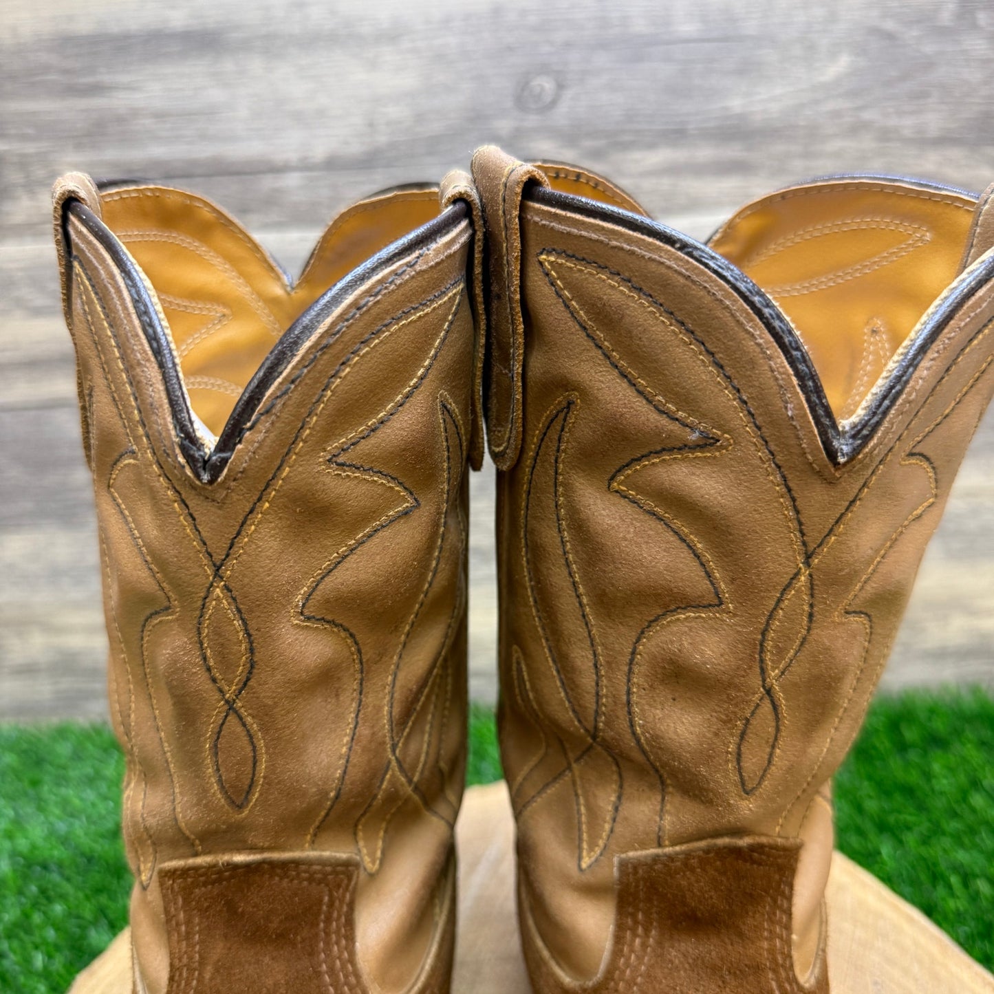 Unknown Youth - Size 5 - Vintage Tan Suede Cowboy Boots
