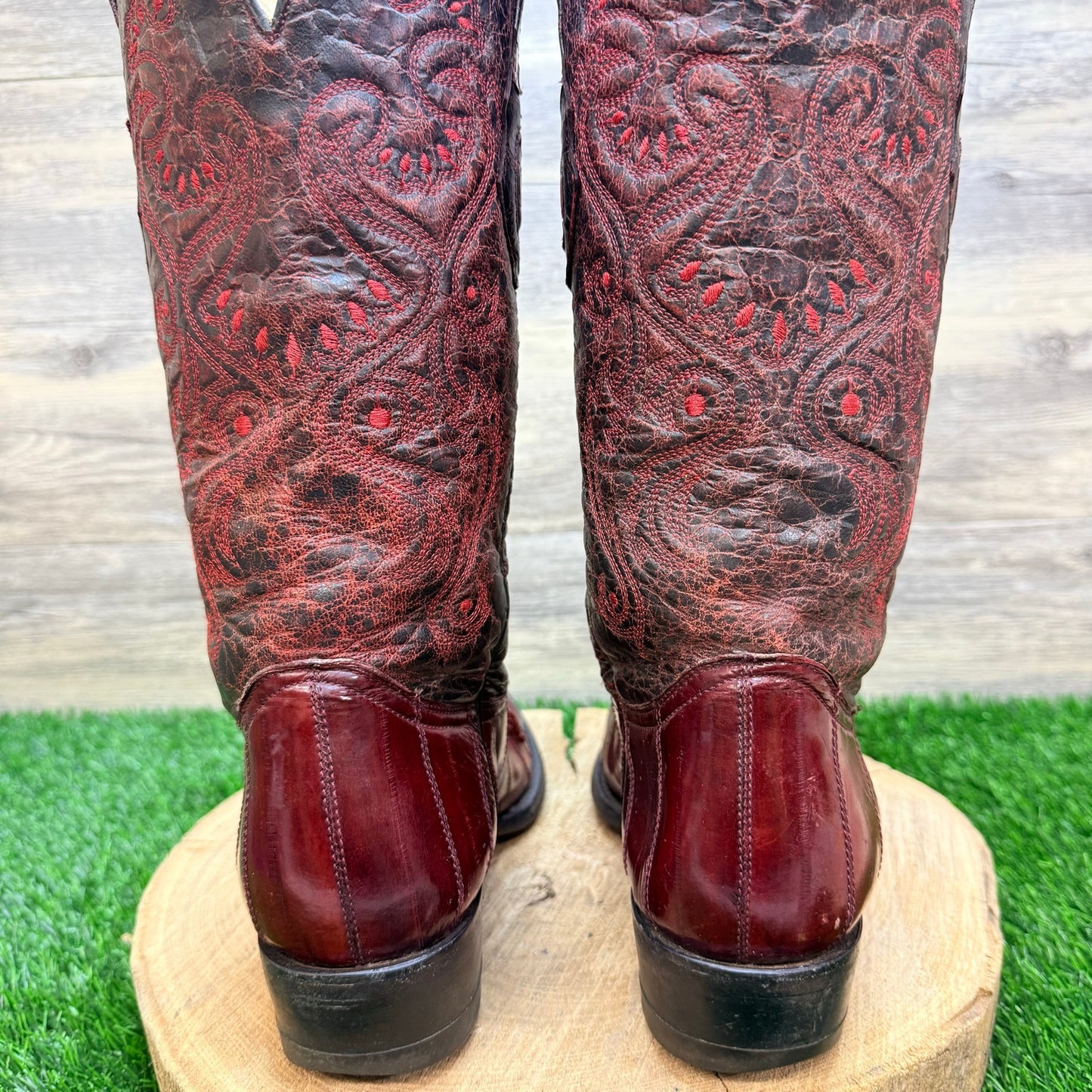 Cuadra Men - Size 9 - Red / Black Eel Cowboy Boots 55025 (damaged)