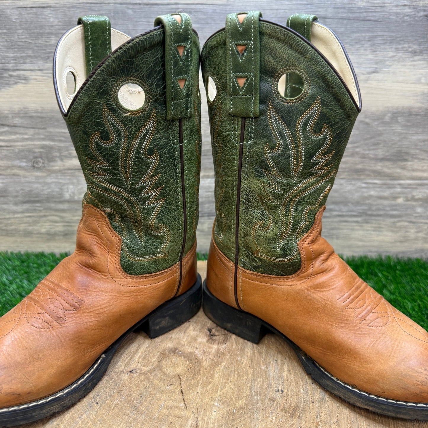 Old West Youth - Size 3D - Tan/Green Cowboy Boots Style CW2554