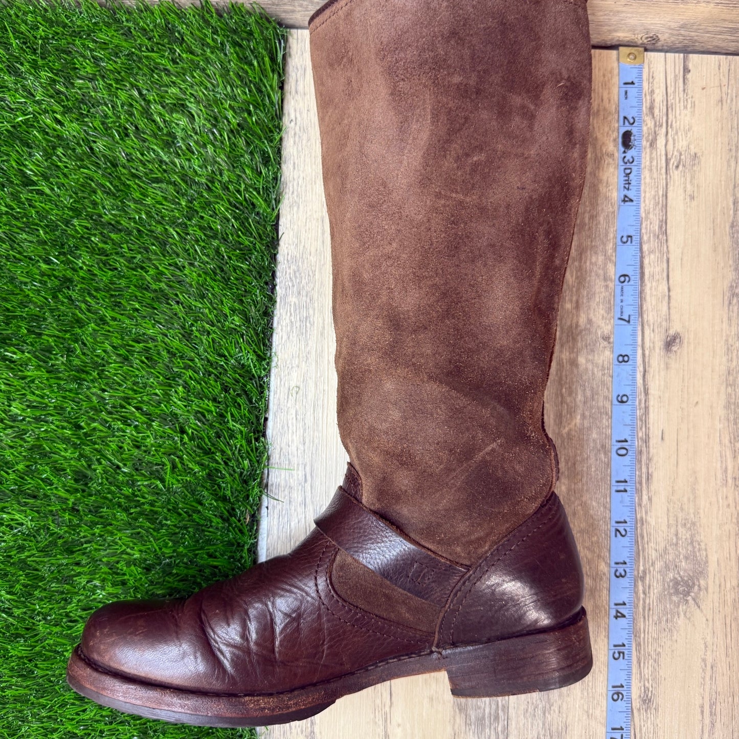 Frye Women - Size 9B - Dark Brown Suede Riding Boots Style 76607