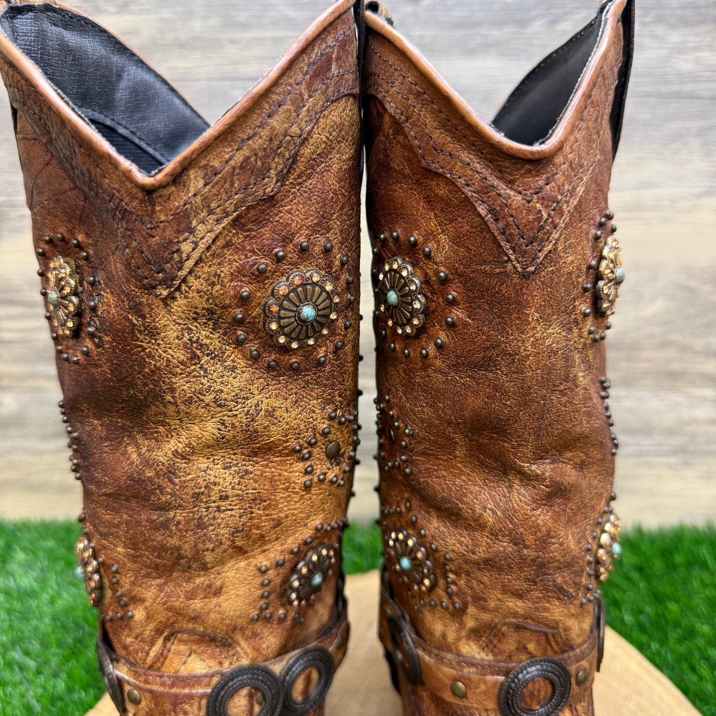 Dingo Women - Size 9.5M - Distressed Brown Studded Harness Cowboy Boots DI566