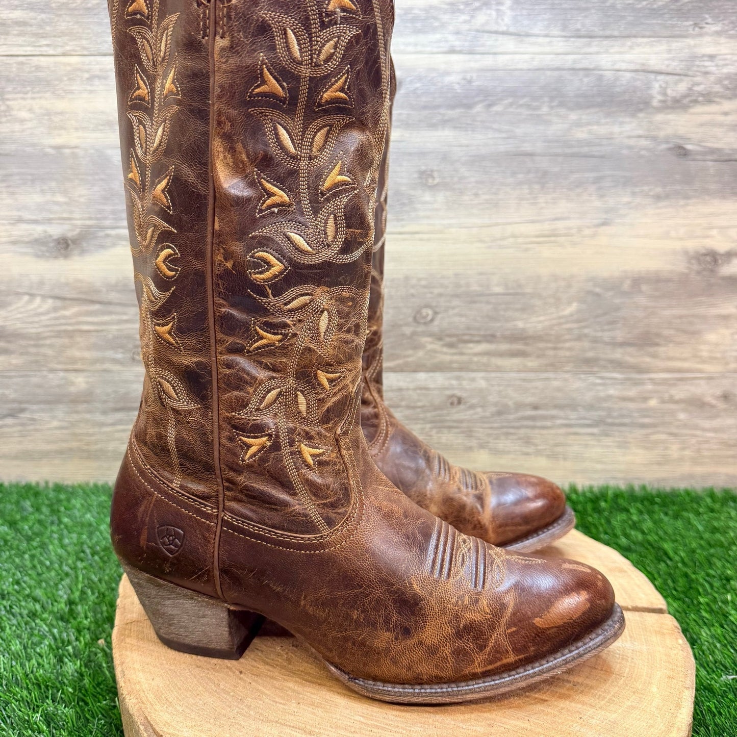 Ariat Women - Size 9.5B - Desert Holly Pearl Western Cowboy Boots 10014100