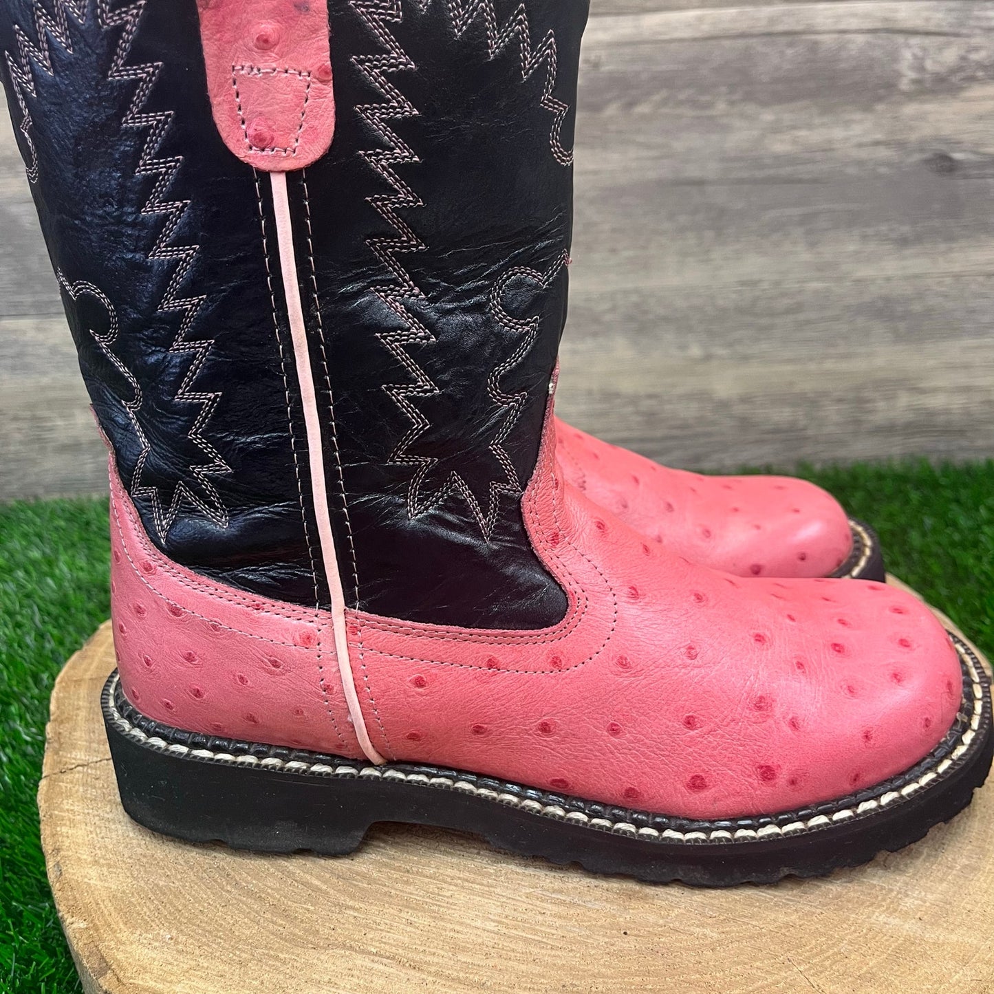 Old West Youth - Size 6 - Pink/Black Ostrich Print Round Toe Cowboy Boots 1219Y