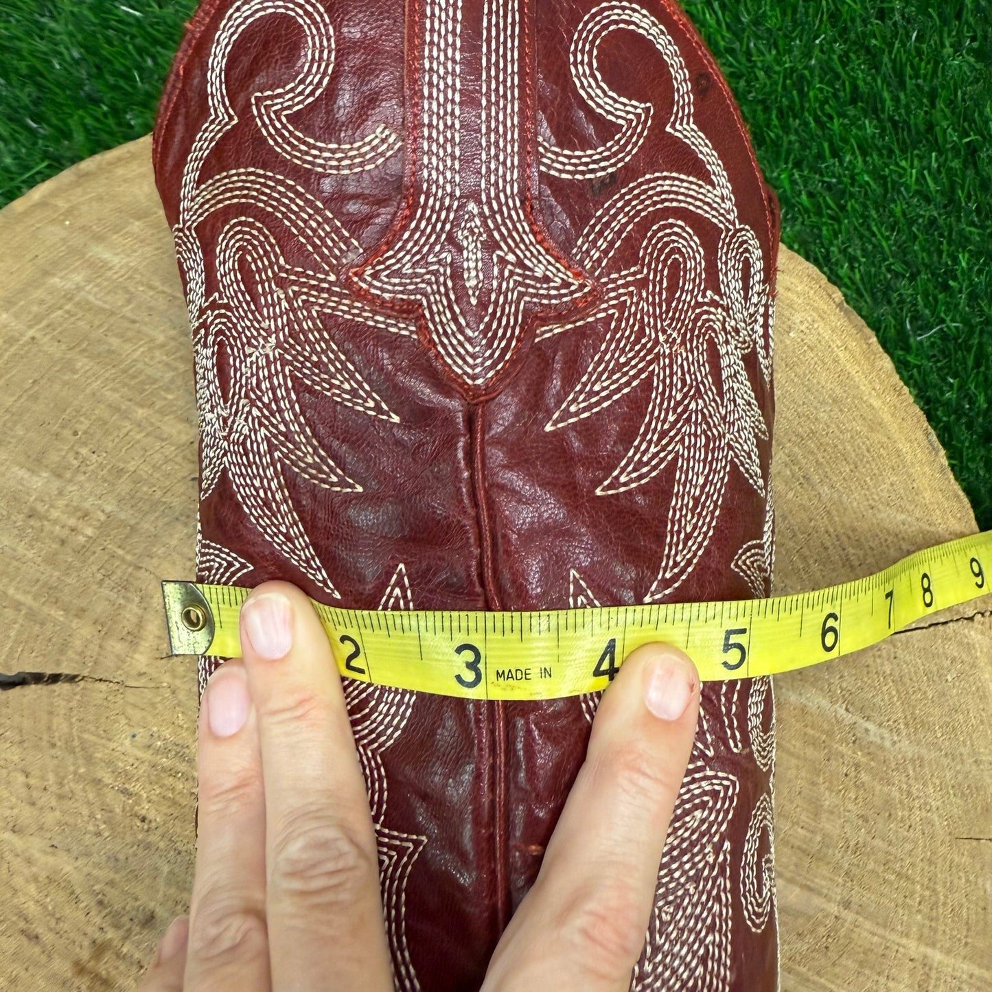 Lane Women - Size 6.5 - Red Saratoga Snip Toe Cowboy Boots Style LB0031D