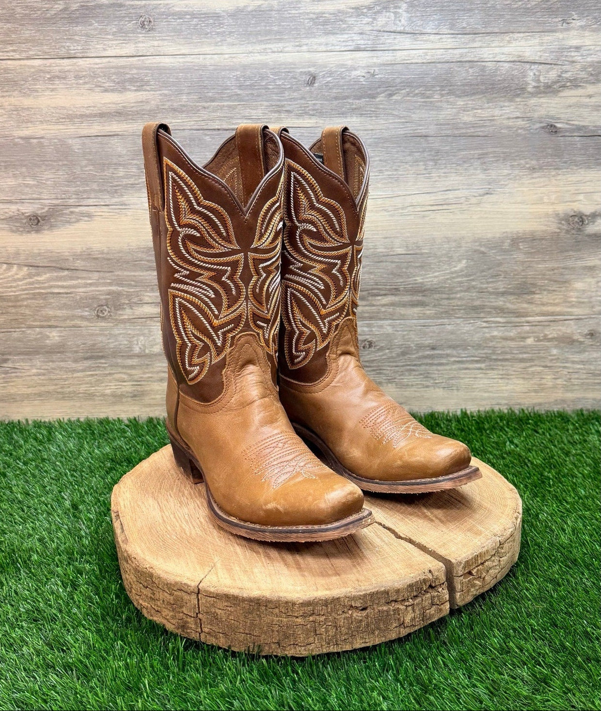 Nocona Women - Size 7.5B - Antiqued Brown Square Cowboy Boots NL7041