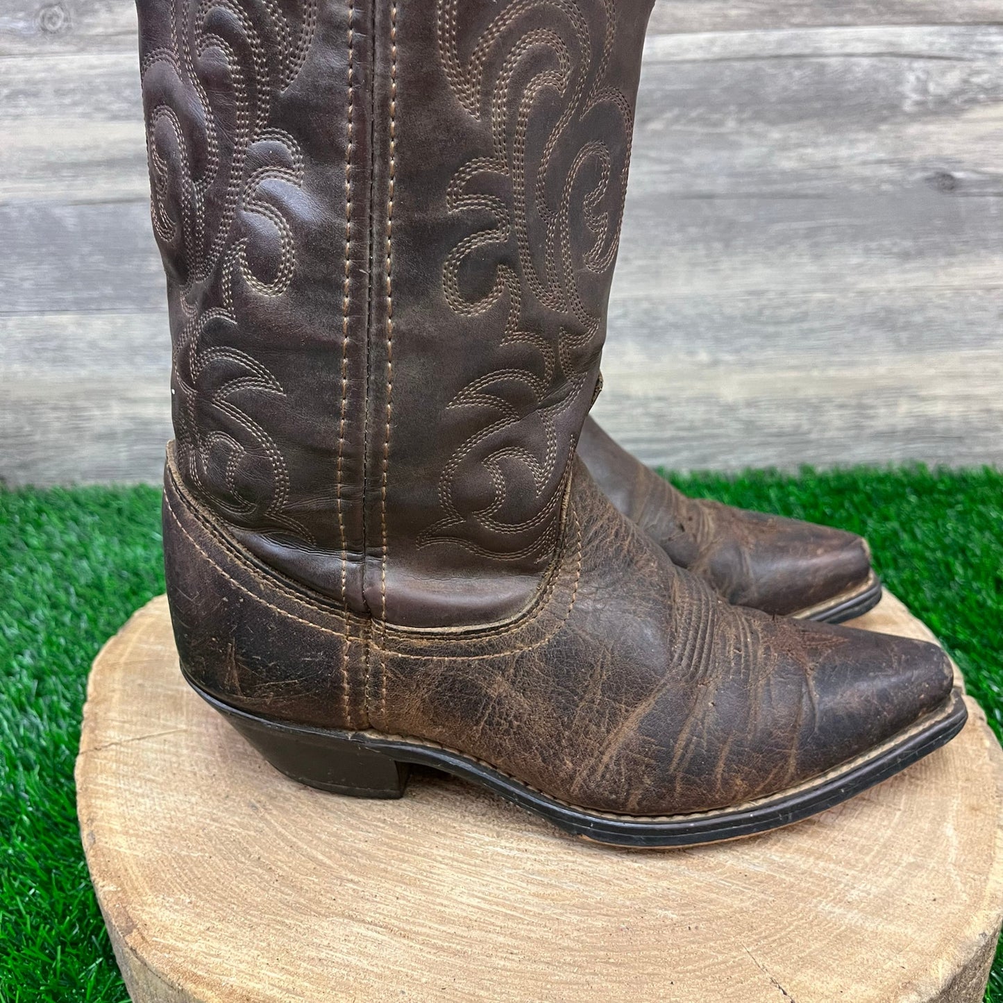 Laredo Women - Size 6.5M - Brown Snip Toe Cowboy Boots Style 5763