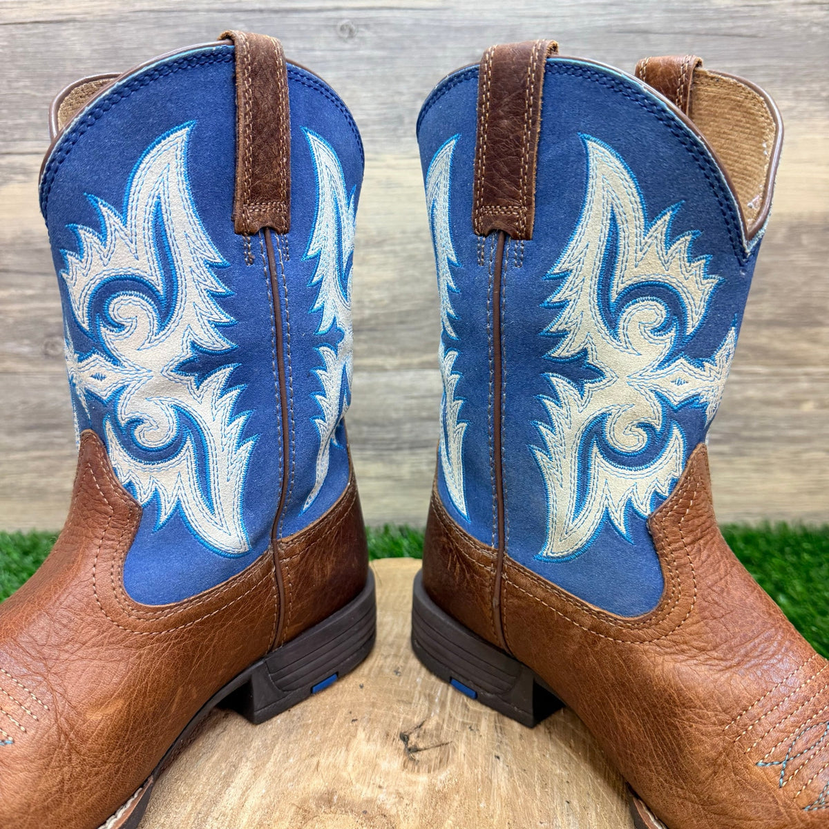 Ariat Youth - Size 4 - Brown / Blue Square Toe Western Cowboy Boots 10042597