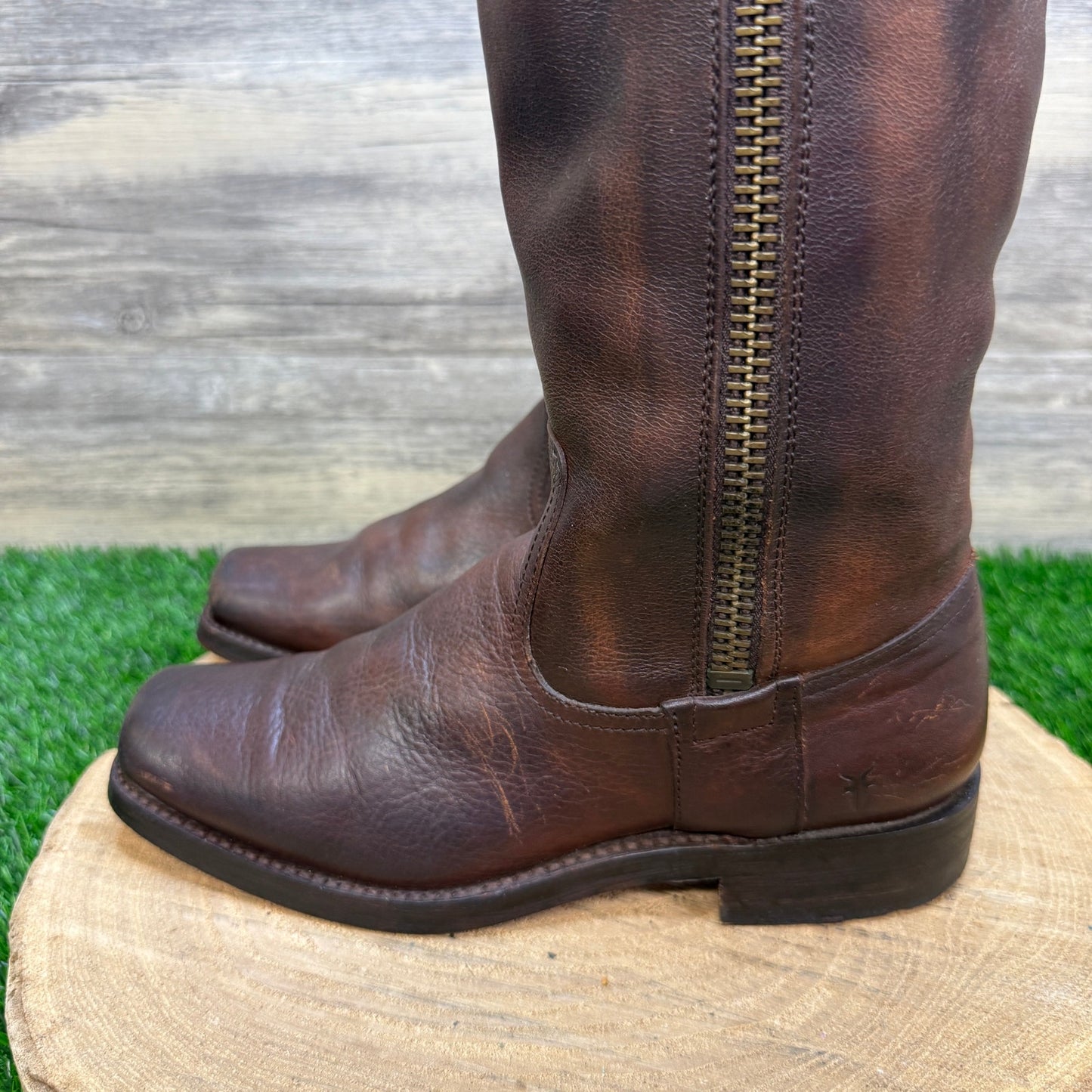 Frye Women - Size 7.5B - Dark Brown Heath Zipper Square Toe Boots Style 77283