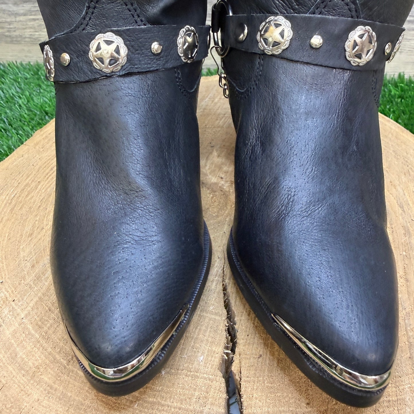 Dingo Women - Size 7.5M - Black Harness Ankle Cowboy Boots Style DI522