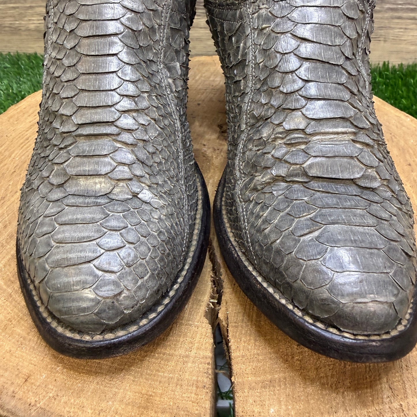 Nocona Men/Women - Size 6/7 - Vintage Gray Snakeskin Cowboy Boots E7599