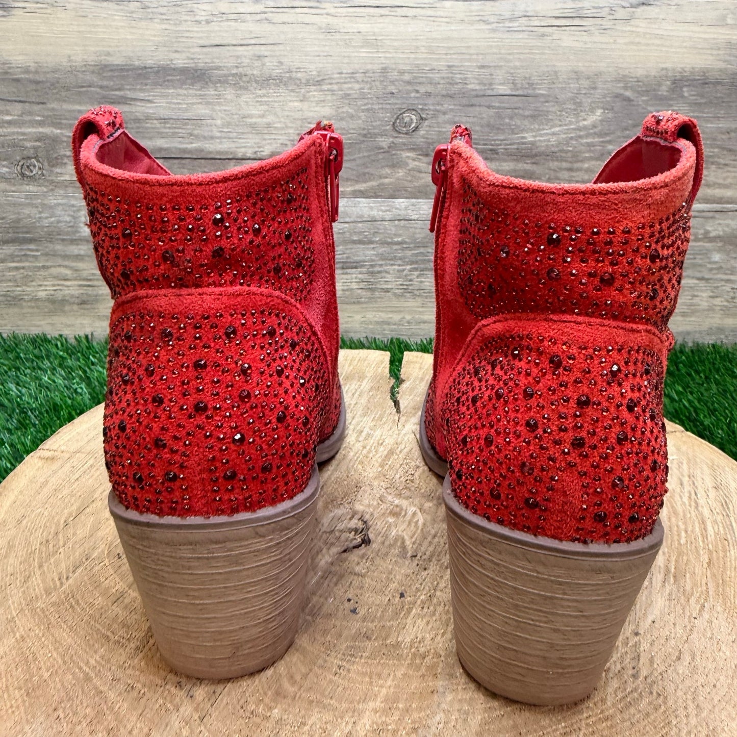 Pierre Dumas Women - Size 7 - Red Studded Faux Leather Leather Ankle Boots