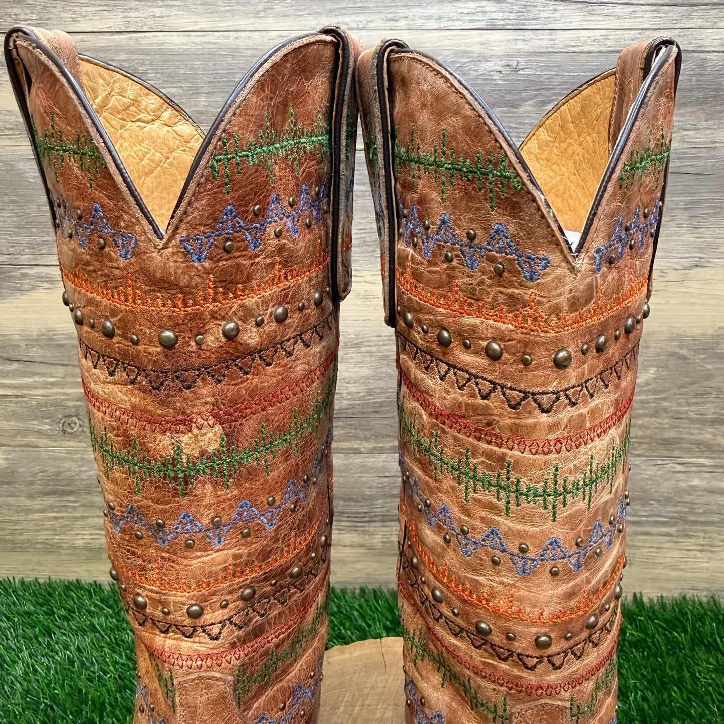 Yippee Ki Yay Women - Size 7.5B - Distressed Tan Southwest Cowboy Boots