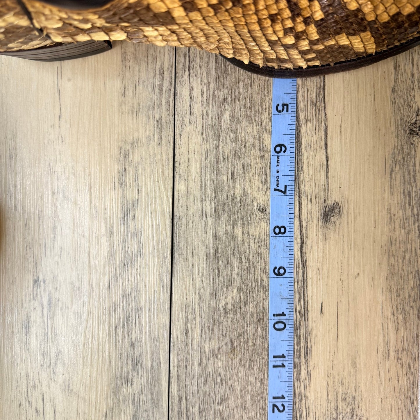 Justin Men - Size 9.5E - Brown Snake Cowboy Boots J4579