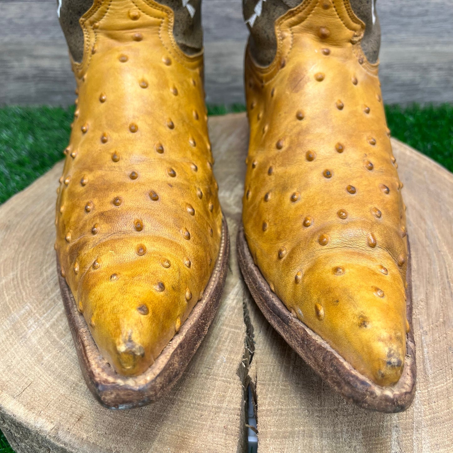 Gran Lider Men - Size 10 - Tan Faux Ostrich Cowboy Boots