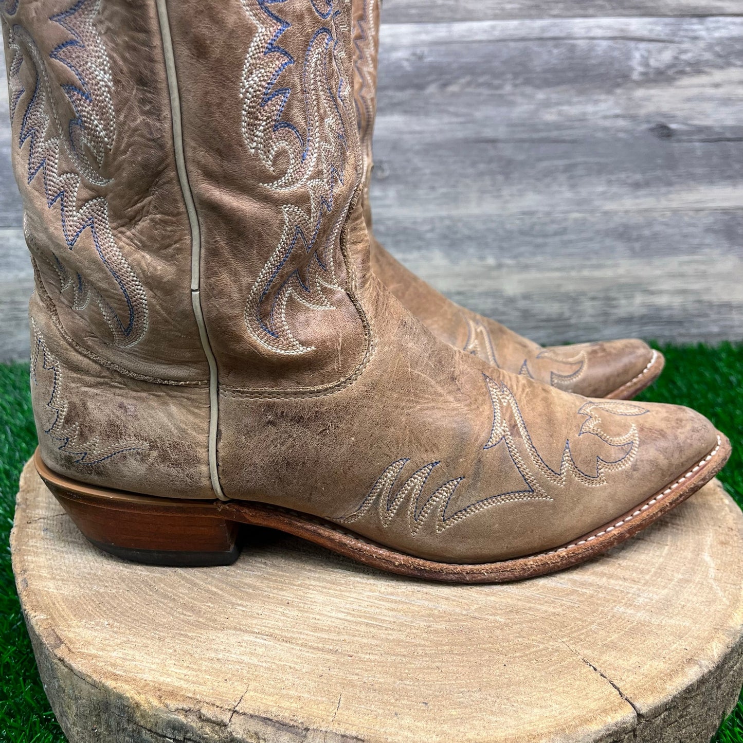 Nocona Women - Size 9B - Tan/Blue Snip Toe Cowboy Boots Style LD2732