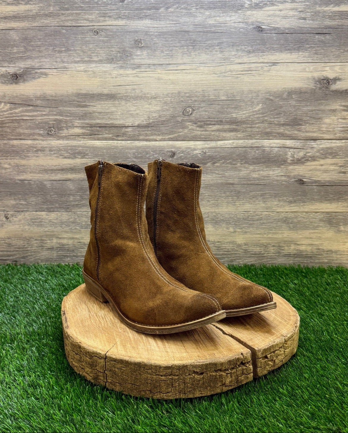 Boots Women - Size 9.5 - Brown Suede Ankle Zipper Boots