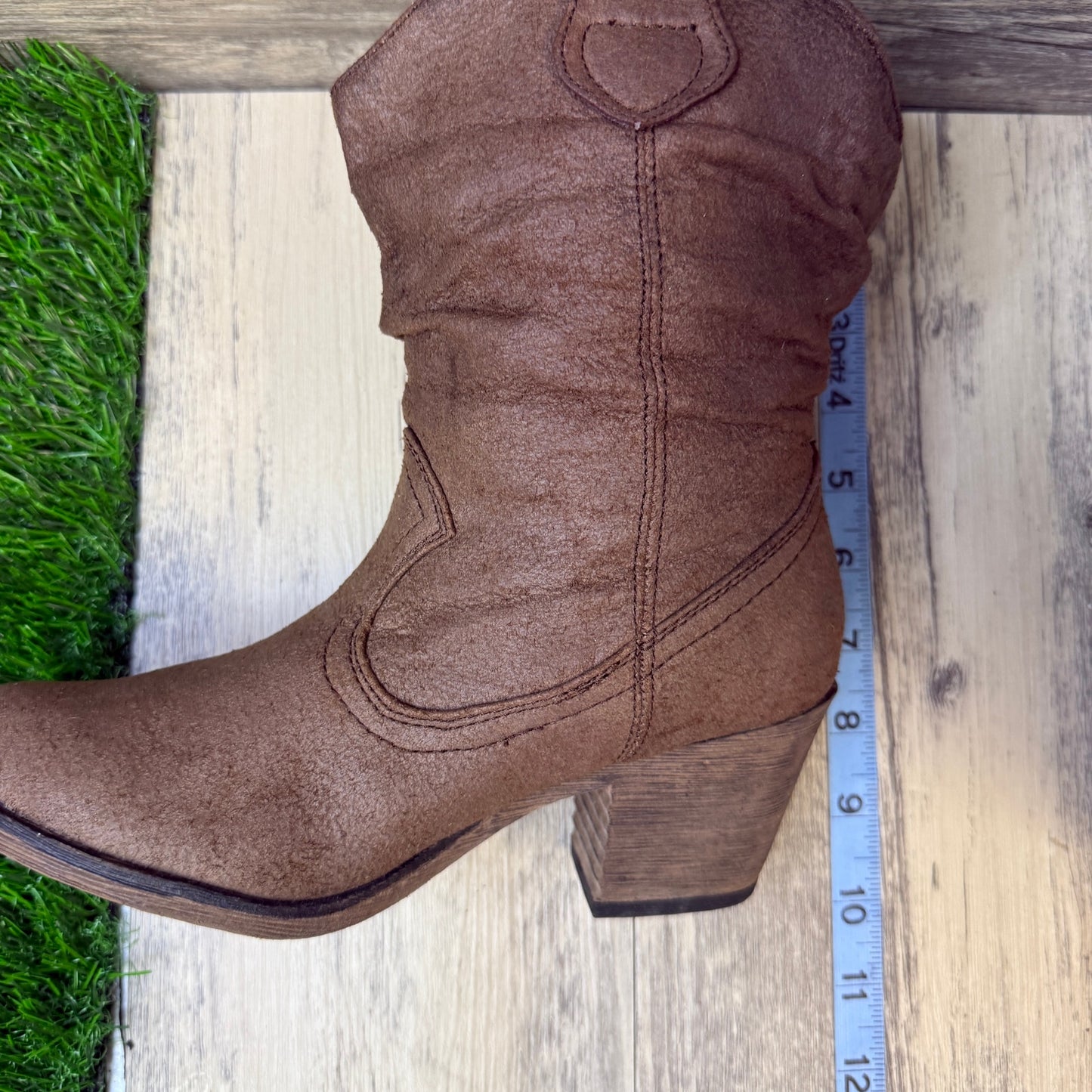 Rocket Dog Women - Size 6 - Brown Slouch Faux Leather Boots Style 12623