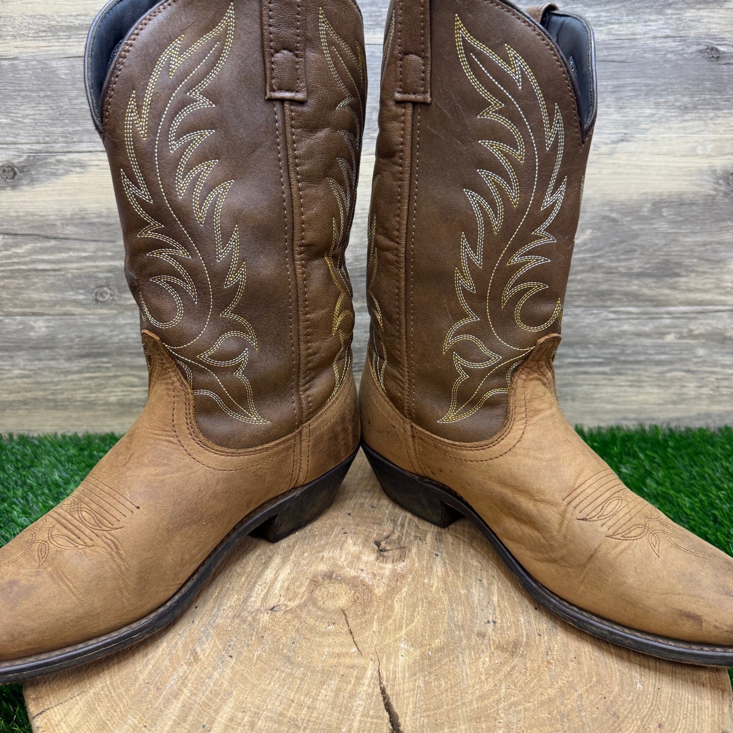 Laredo Women - Size 9M - Brown Western Cowboy Boots Style 5742