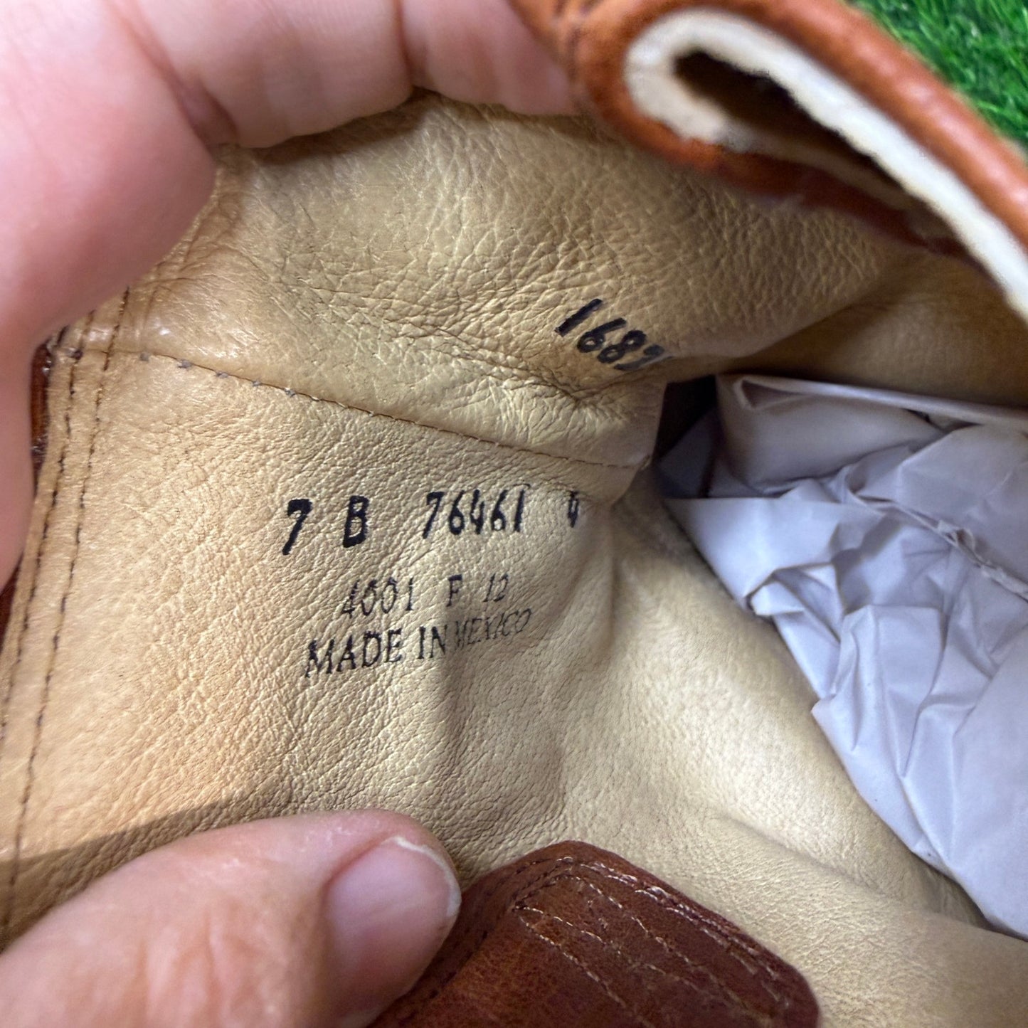 Frye Women - Size 7B - Cognac Carson Tab Ankle Boots Style 76461