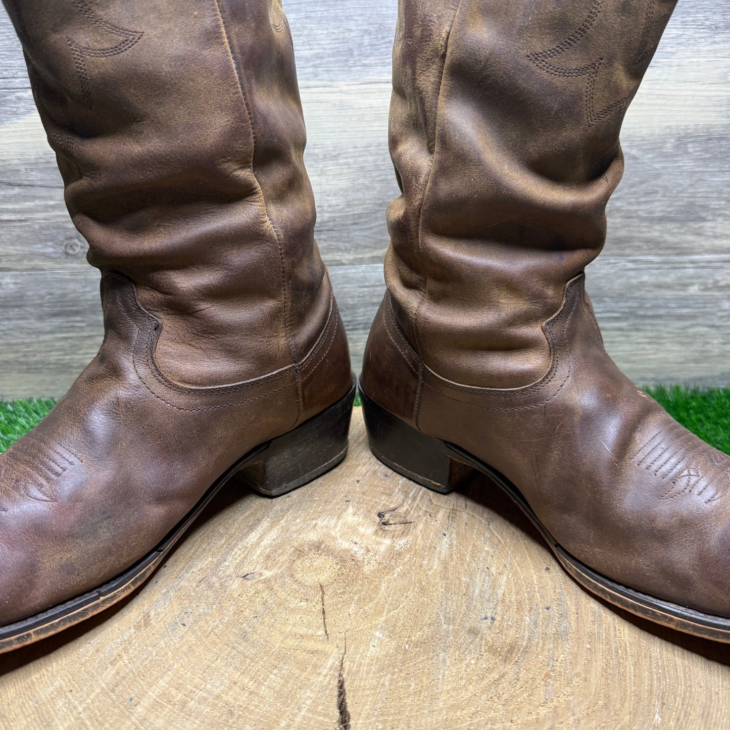 Road Wolf Men - Size 9.5W - Brown Slouch Toe Plate Cowboy Boots Style 1232