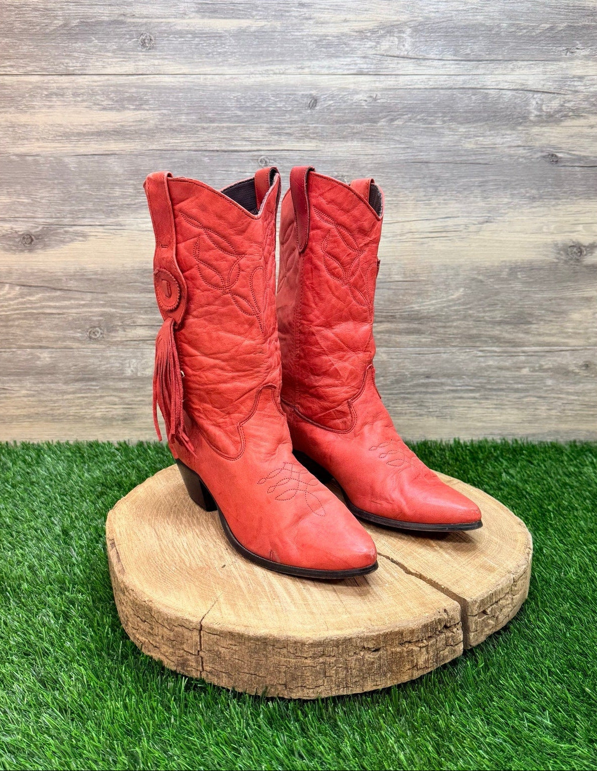 Laredo Women - Size 6M - Red Fringe Tassel Cowboy Boots 38508