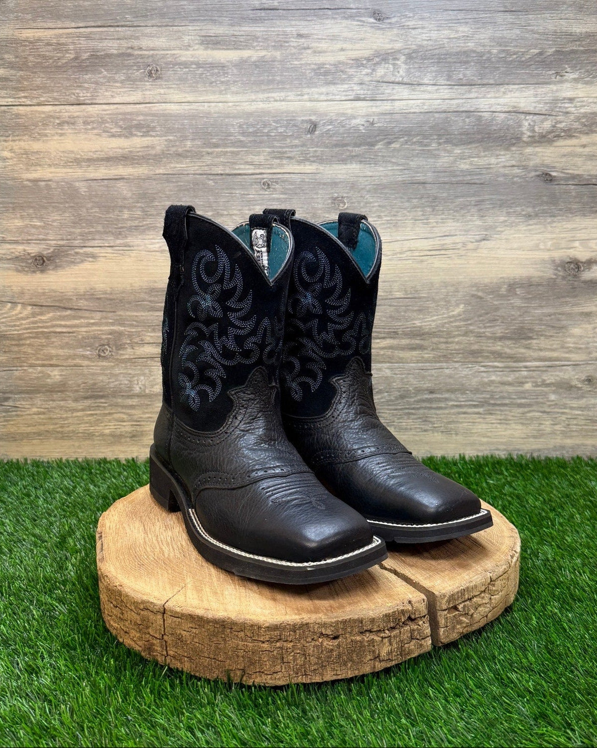 Ariat Fatbaby Women - Size 9B - Black/Blue Square Toe Cowboy Boots 10005912