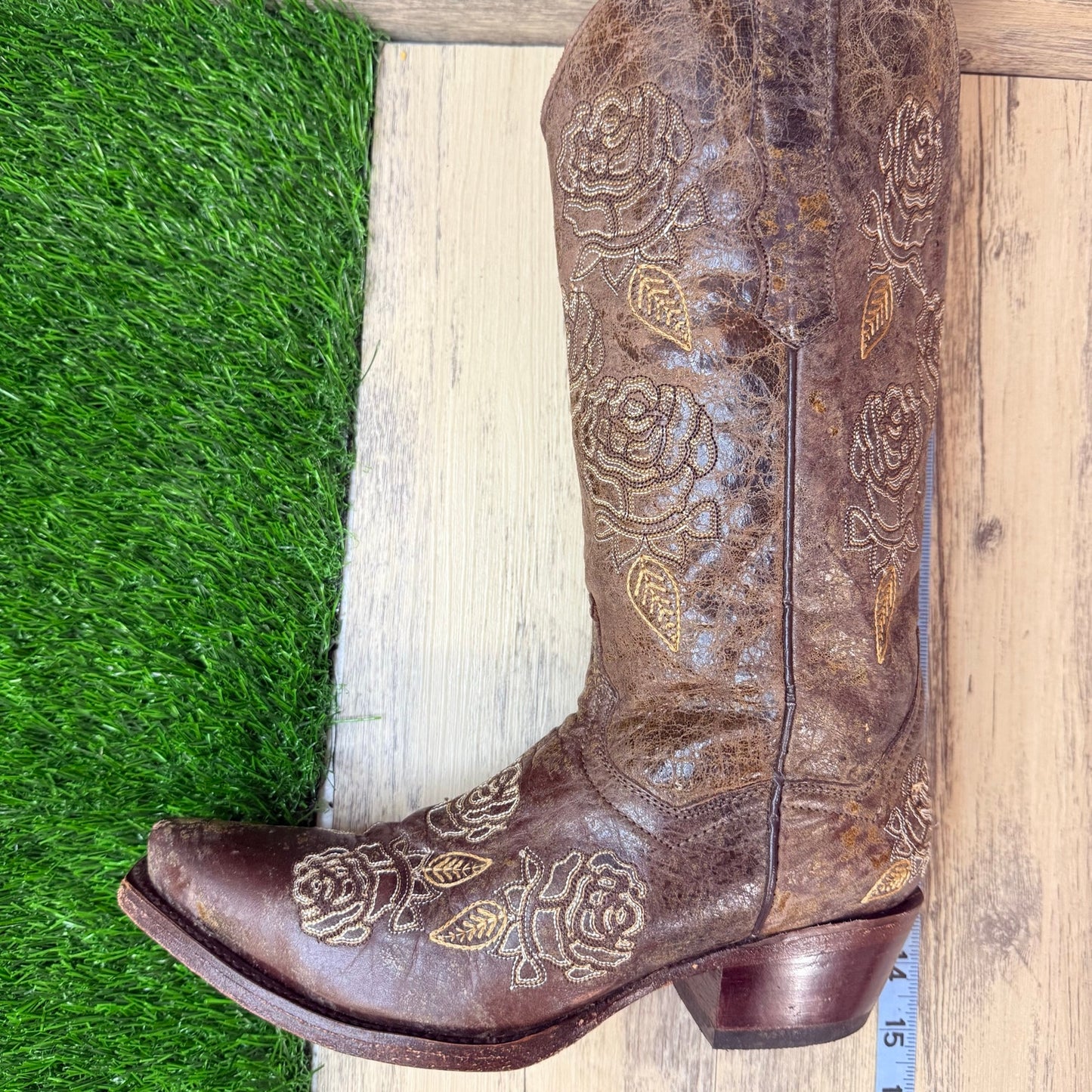Corky’s Girl Women - Size 9 - Distressed Brown Floral Western Cowboy Boots 3660