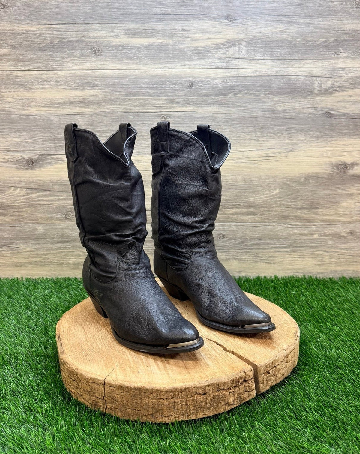 Dingo Women - Size 7M - Black Slouch Western Cowboy Boots 17310