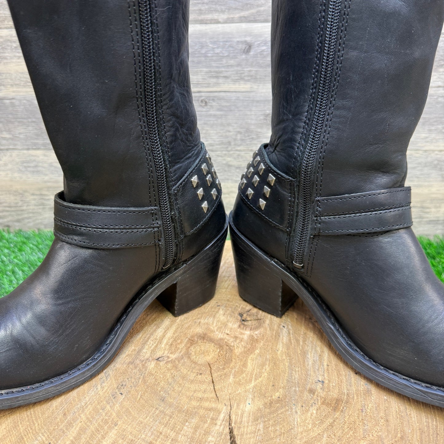 Harley Davidson Women - Size 6 - Black Harness Zipper Boots Style 85161